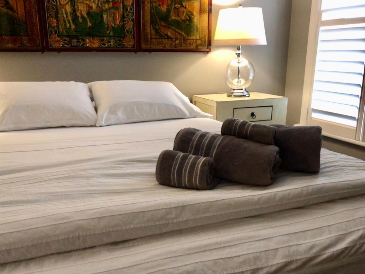 Grey Gardens Hamilton Instant Hotel & Guest House Buitenkant foto
